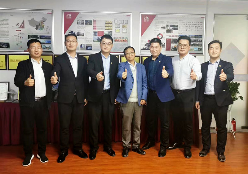 中国·18luck新利集团(股份)有限公司-官方网站